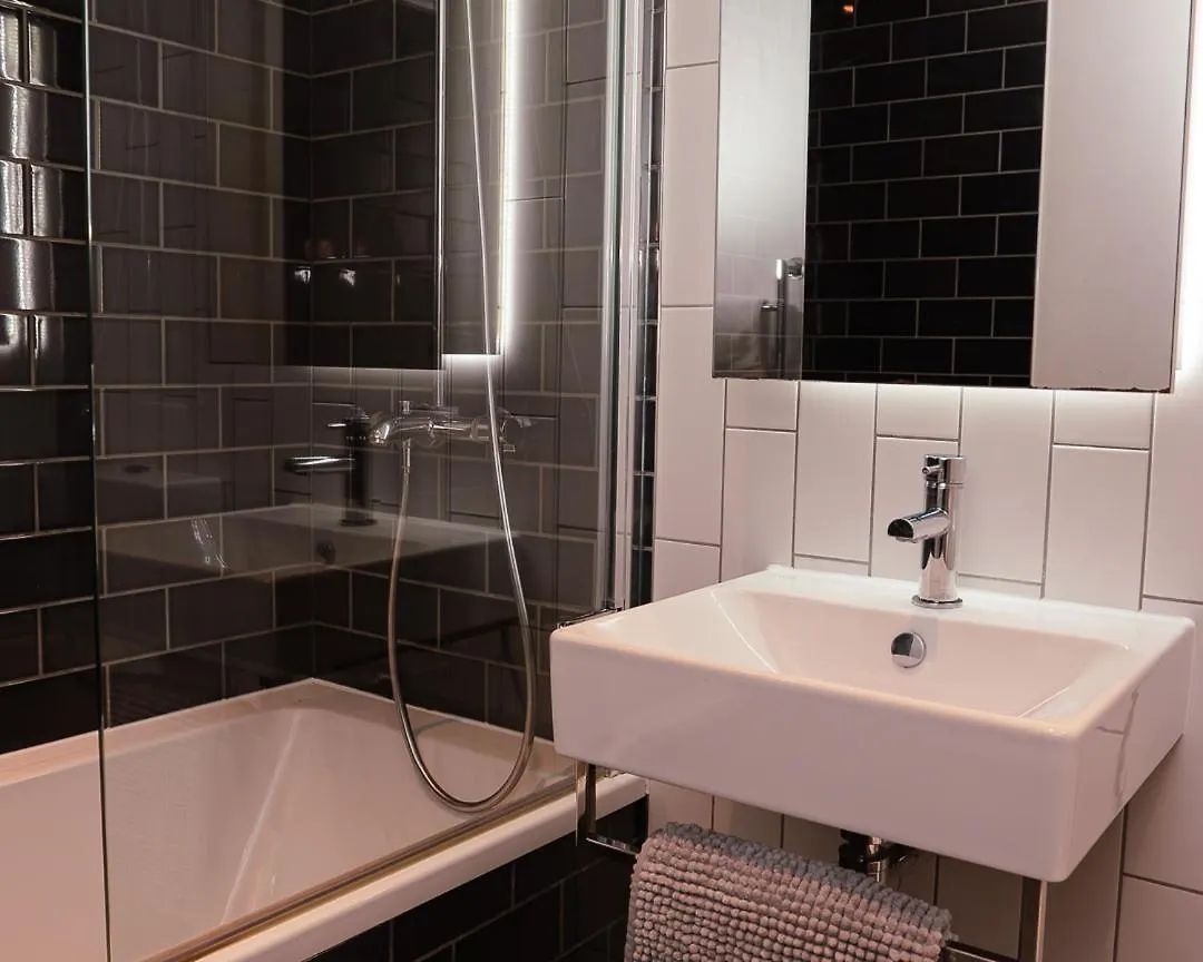 Charming 1Br Apartment In London